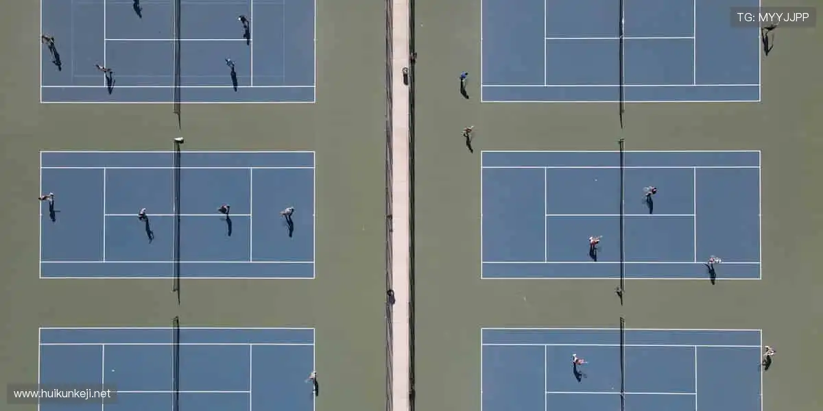 🎉 观赛互动,赢取限量版周边不是梦!🎁